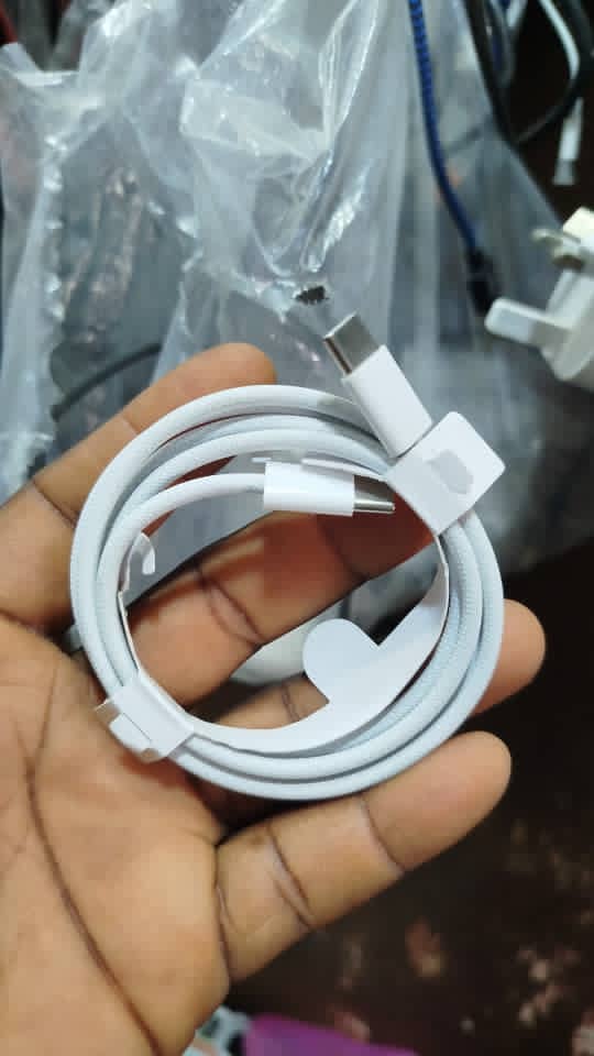 IMG-20251208-WA0020 USB-C to USB-C Cable